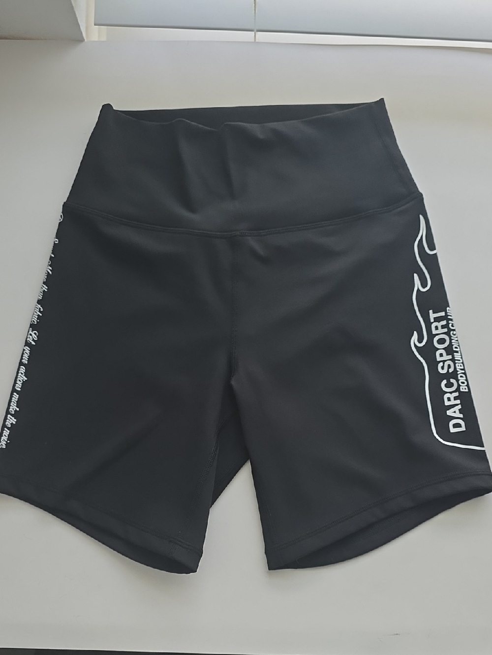 Darc Sport In The Clouds Georgia Energy Black High-Rise Bike Shorts Small G041
